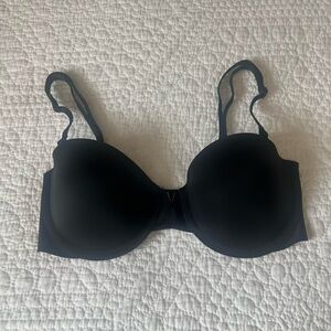 Victorias Secret Bare Illusions Lightly Lined Smooth Strapless Silky Bra 32C